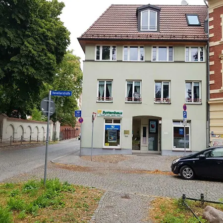 Nico Dominsel 아파트 *